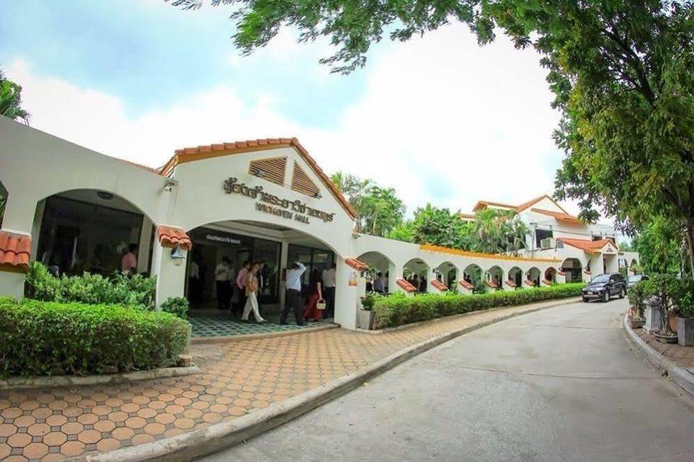 Lopburi Inn Hotel Экстерьер фото